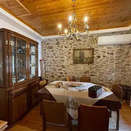 Holiday home πέτρινο πολυτελές εξοχικό