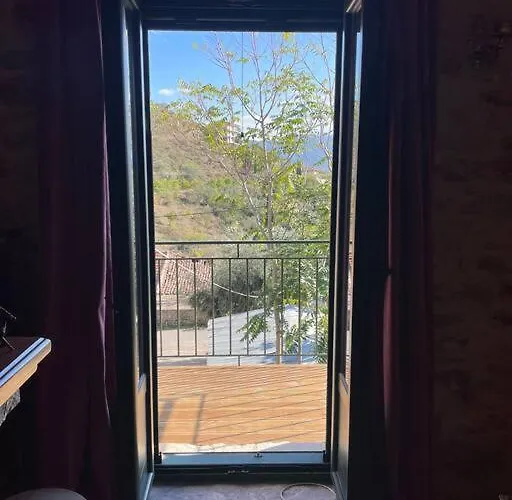 Feriehus πέτρινο εξοχικό στο δάρα *